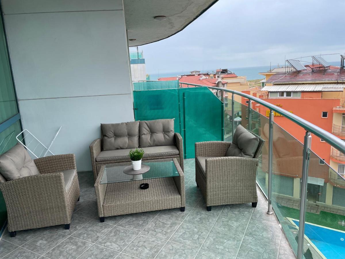 Spacious And Cozy Apartment In Complex Del Sol 프리모르스코 외부 사진