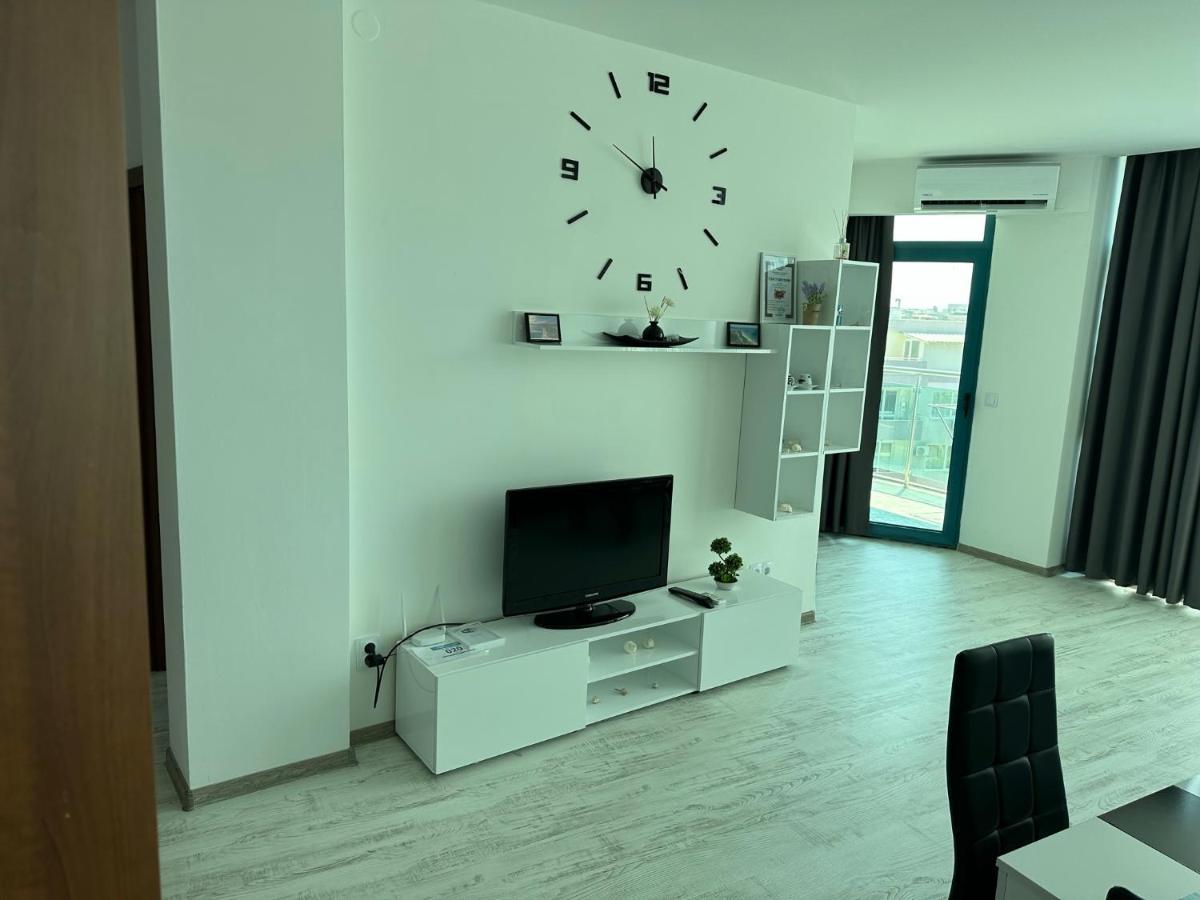 Spacious And Cozy Apartment In Complex Del Sol 프리모르스코 외부 사진