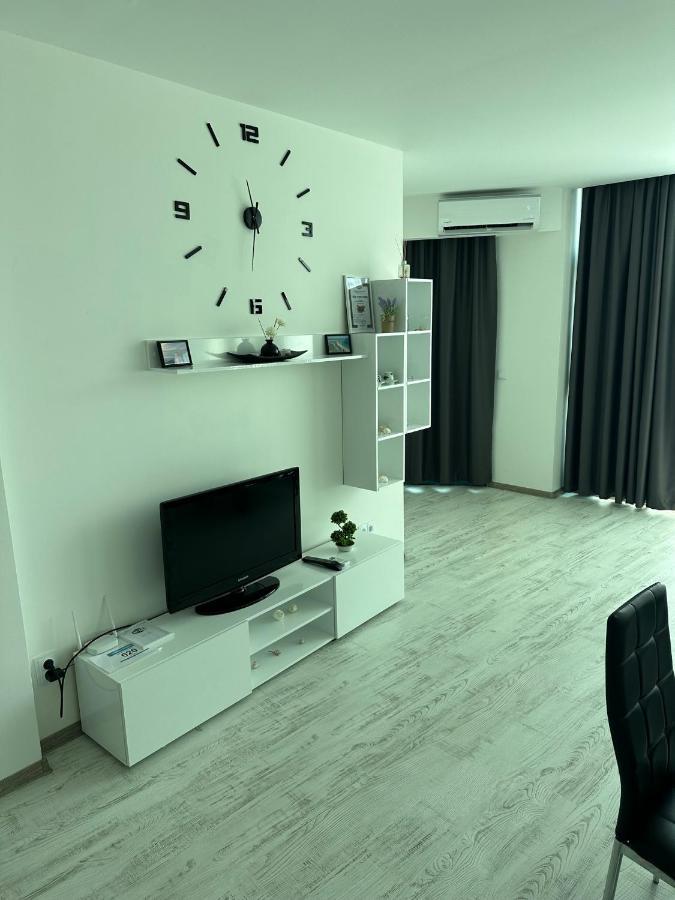 Spacious And Cozy Apartment In Complex Del Sol 프리모르스코 외부 사진