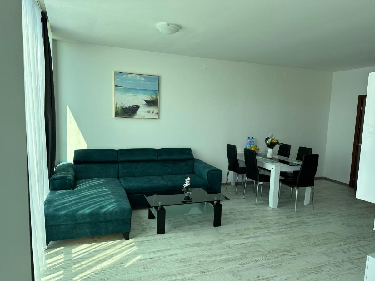 Spacious And Cozy Apartment In Complex Del Sol 프리모르스코 외부 사진